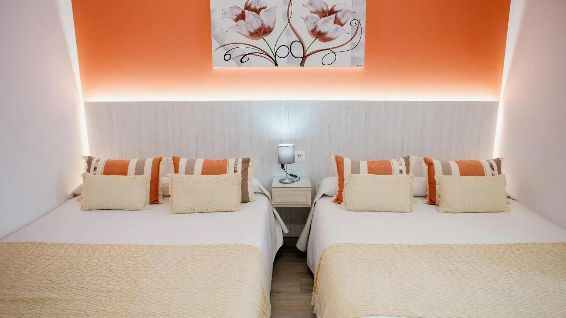 Guest house Apartamentos Turisticos Mastil 16 P2 Malaga